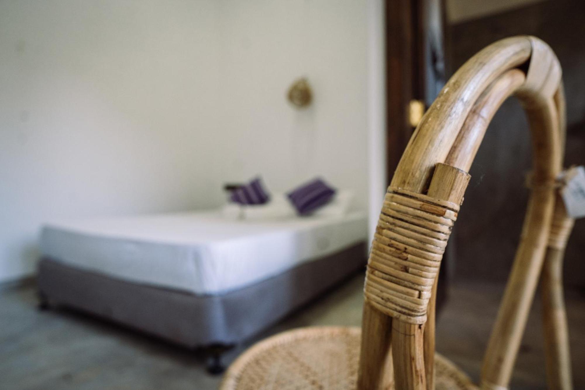 Chill Vibes Hiriketiya Hostel Dickwella Exterior photo